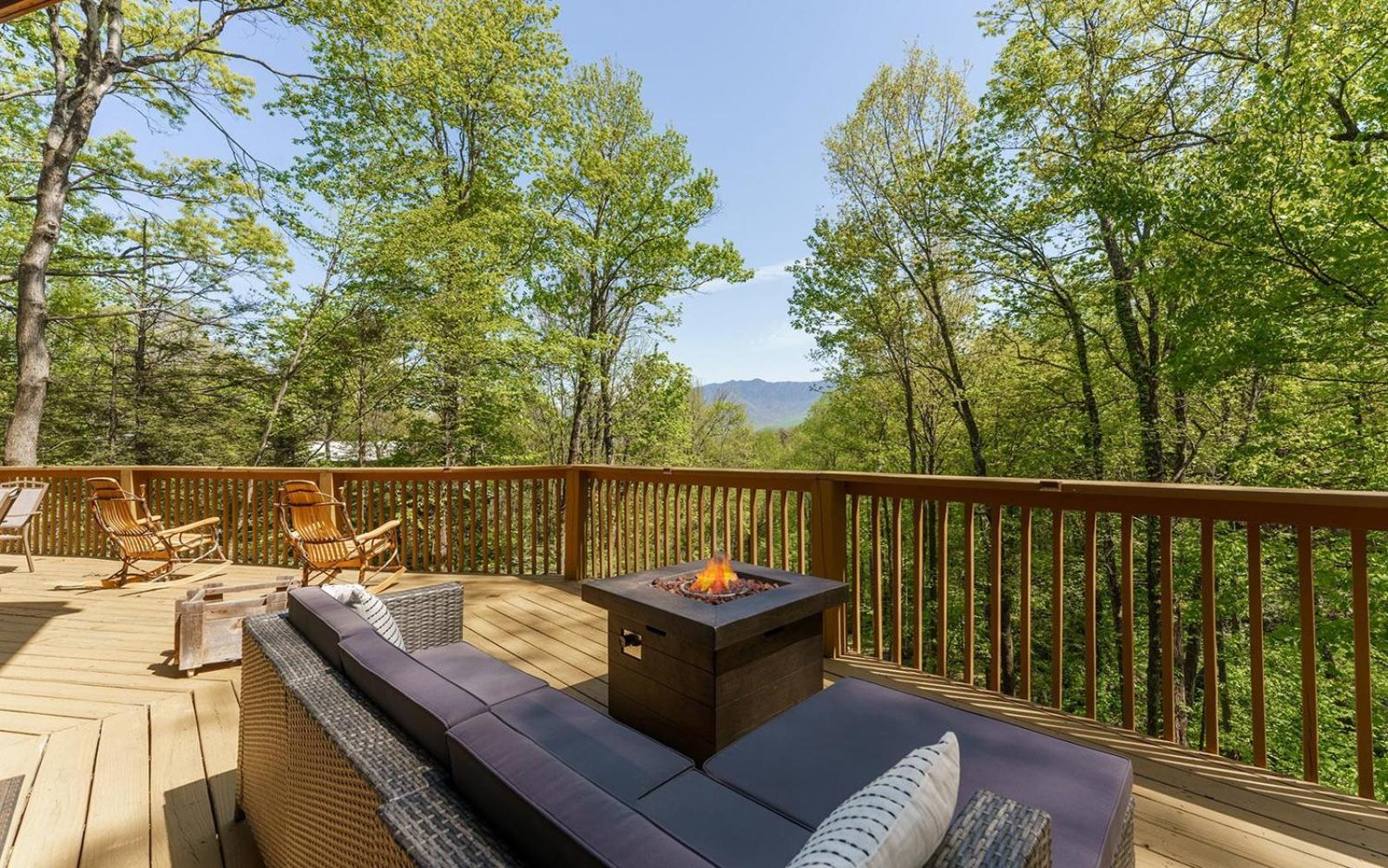 Grand Ole Chalet - Mt Viewsfireplacefirepitarcade Gatlinburg Exteriér fotografie