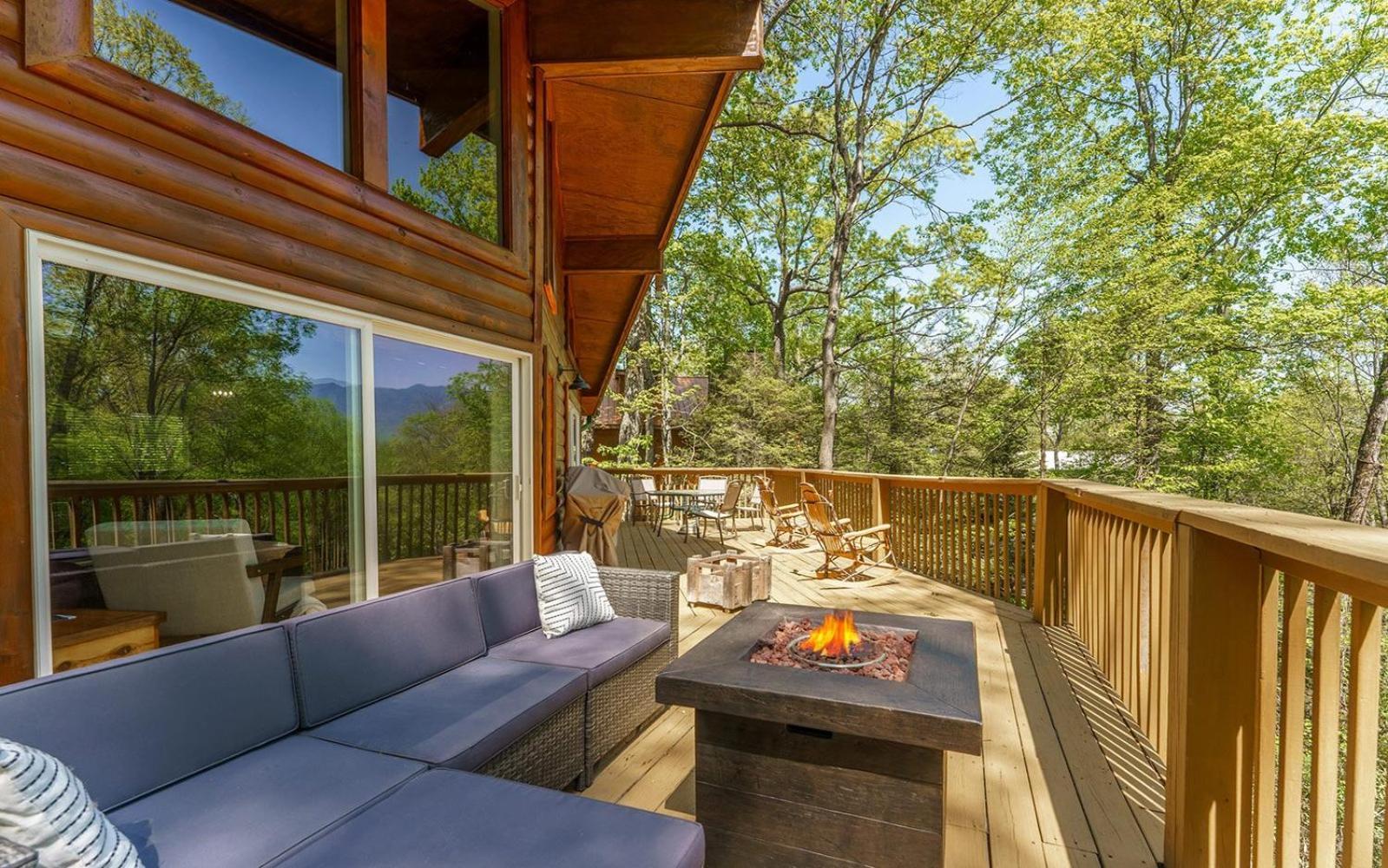 Grand Ole Chalet - Mt Viewsfireplacefirepitarcade Gatlinburg Exteriér fotografie